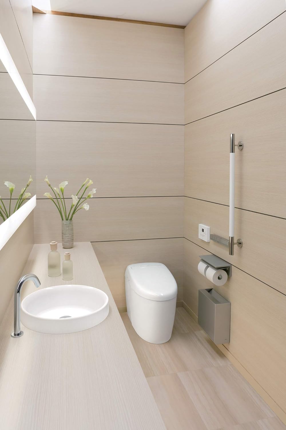 TOTO MS988CUMFG#01 NEOREST RH Dual Flush 1.0 or 0.8 GPF Toilet with Intergeated Bidet Seat and EWATER+, Cotton White